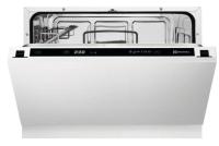 Встраиваемая посудомоечная машина Electrolux (Электролюкс) ESL2500RO