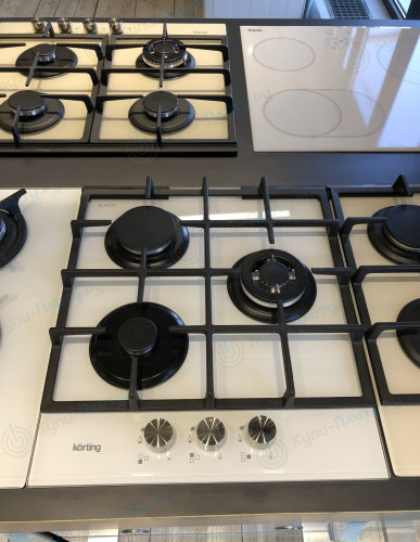 Газовая варочная панель Korting (Кёртинг) HGG 485 CTW